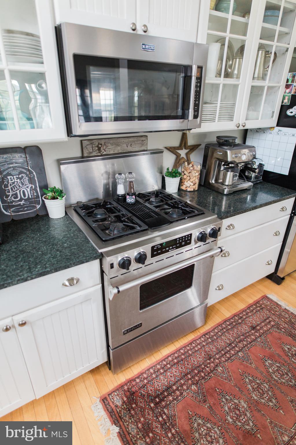 4256 Apple Pie Ridge Road Winchester, VA 22603 - Photo 12 of 29 Kitchen