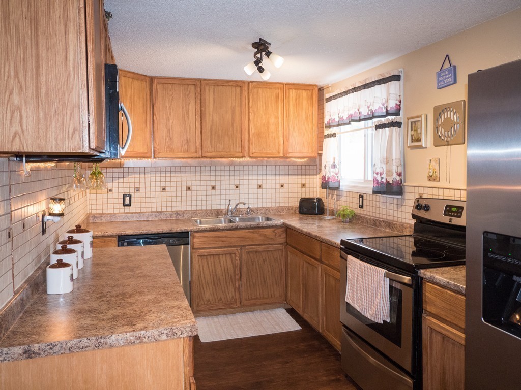 17 Shirley Road Springfield, MA 01109 - Photo 18 of 21