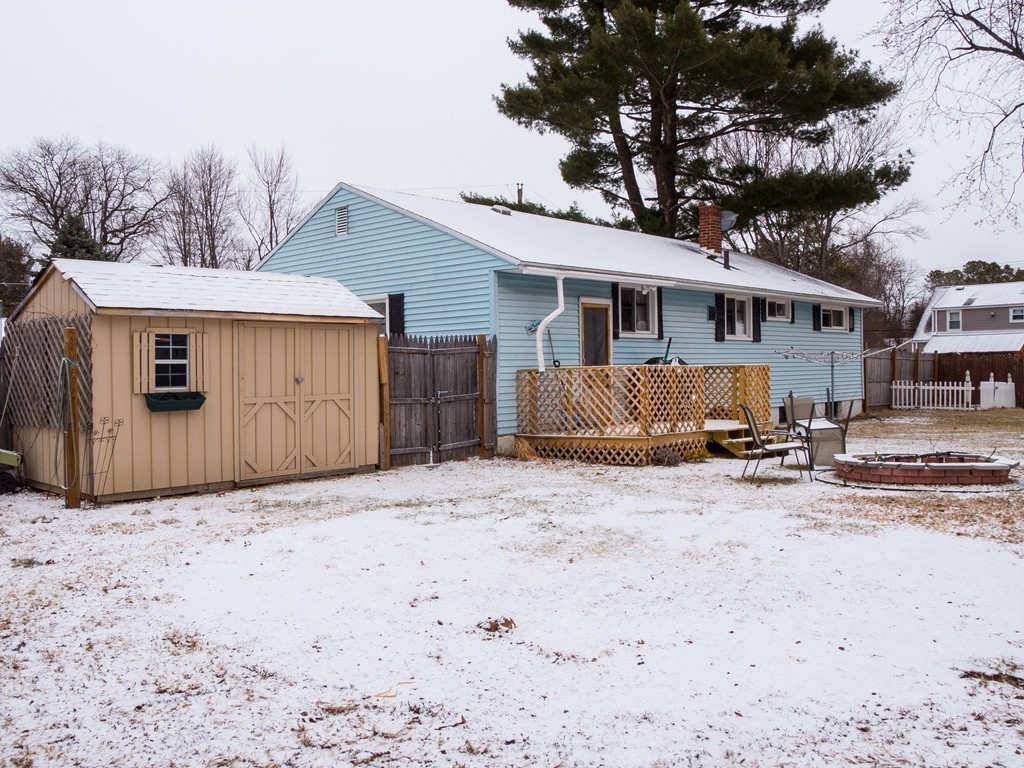17 Shirley Road Springfield, MA 01109 - Photo 7 of 21