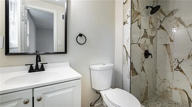 $452,000 | 9841 Melrose Street, Overland Park, KS 66214