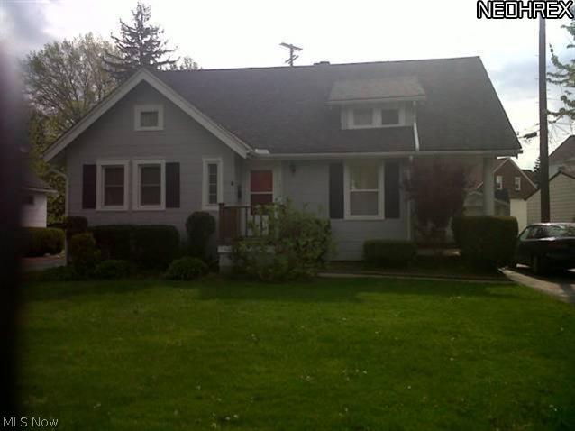 1013 Englewood Road Cleveland, OH 44121 - Photo 1 of 4