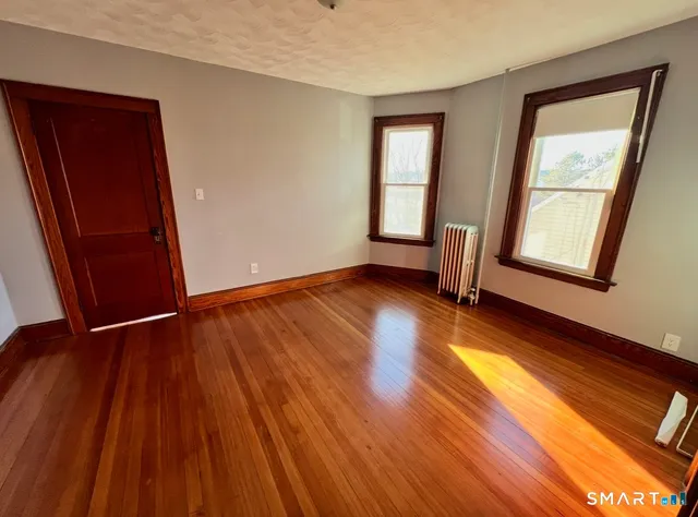 $1,600 | 75 Ridgewood Street, Unit 2, New Britain, CT 06053