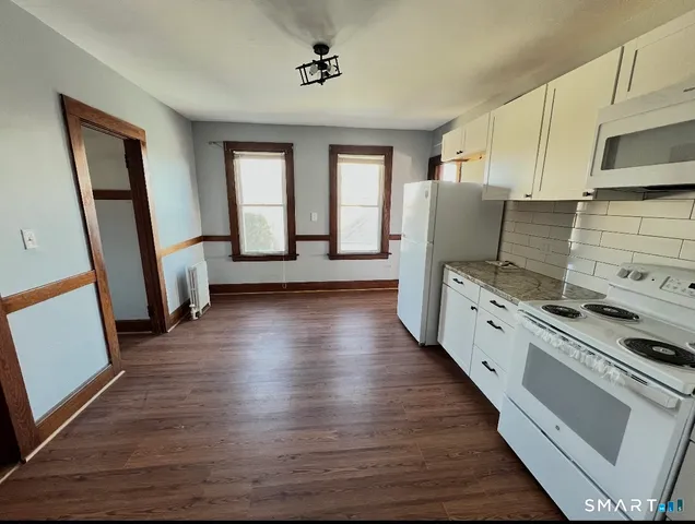 $1,600 | 75 Ridgewood Street, Unit 2, New Britain, CT 06053