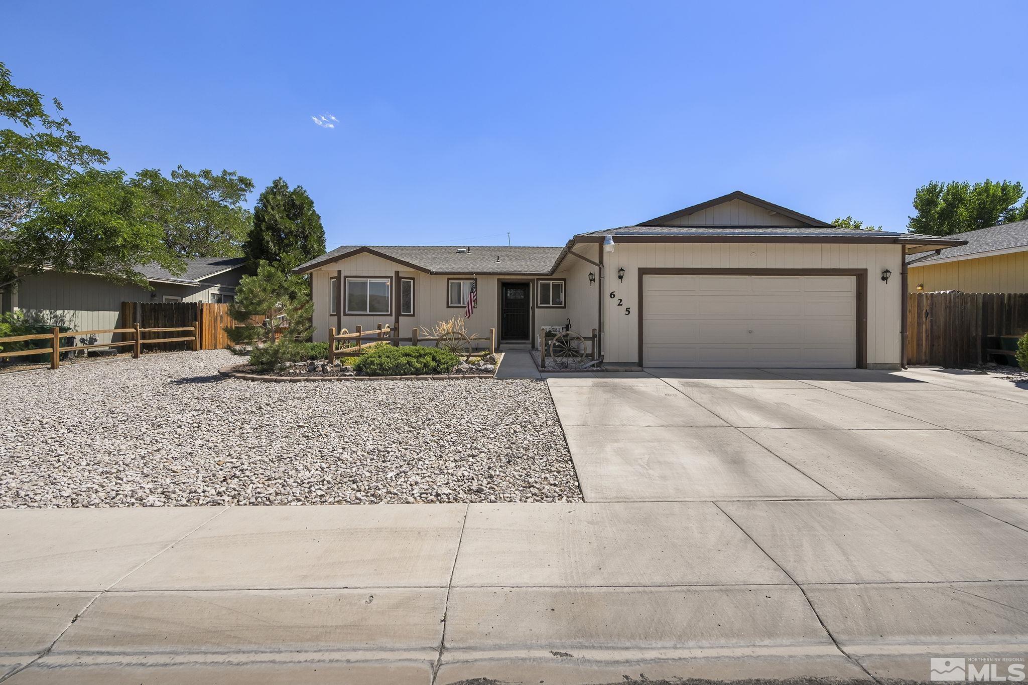 625 Nader Way, Fernley, NV 89408 Compass