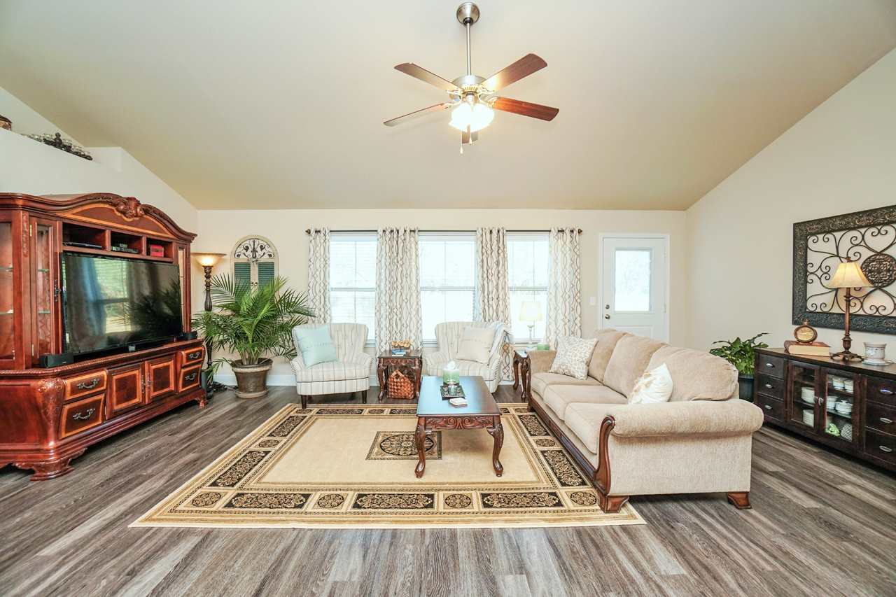 25389 Sunset Court North Loxley, AL 36551 - Photo 4 of 26
