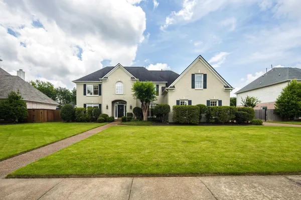$599,000 | 2004 West Houston Way, Collierville, TN 38139