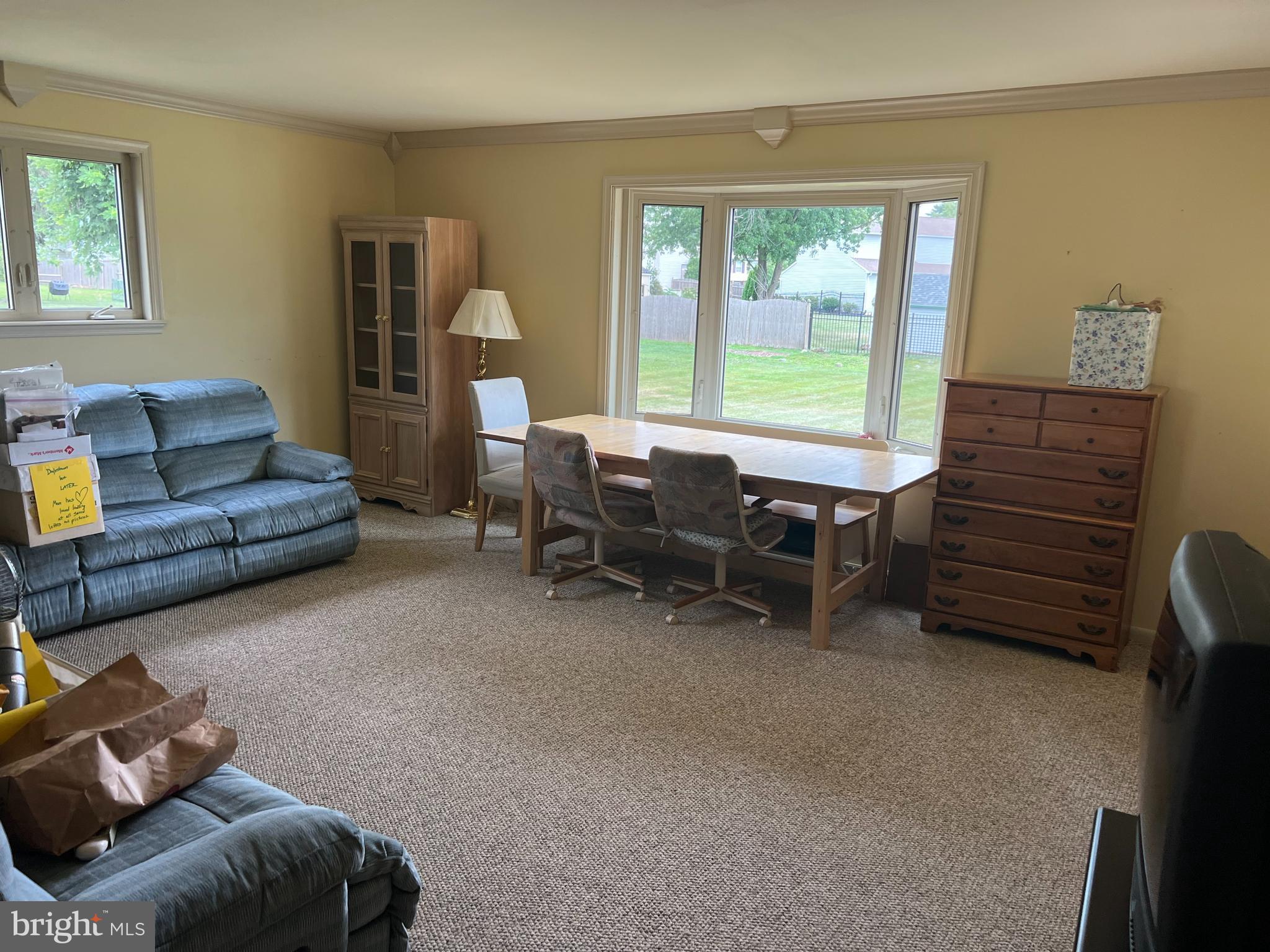 907 Rutledge Avenue Horsham, PA 19044 - Photo 9 of 10 Family Room