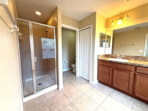 $2,400 | 11064 Savannah Landing Circle, Orlando, FL 32832