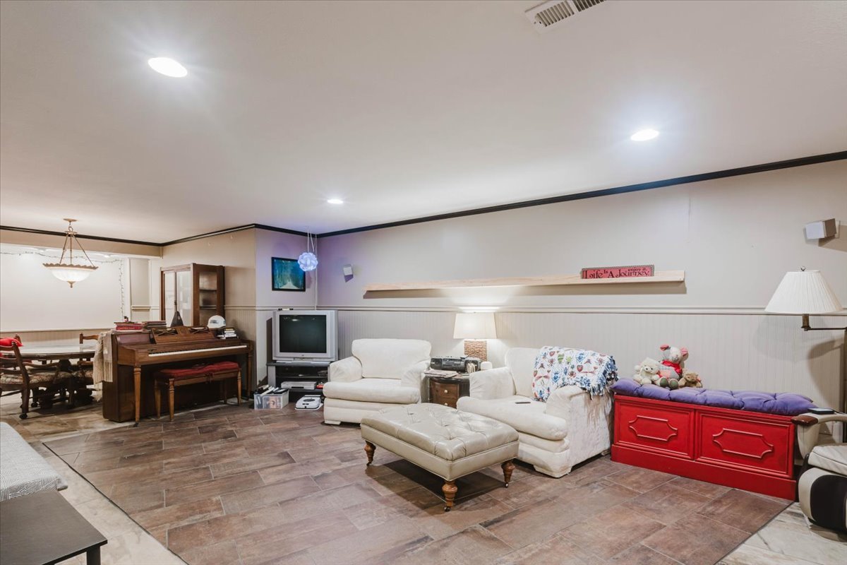 7490 East 700 North Road McLean, IL 61754 - Photo 55 of 92 Gallery Image 55