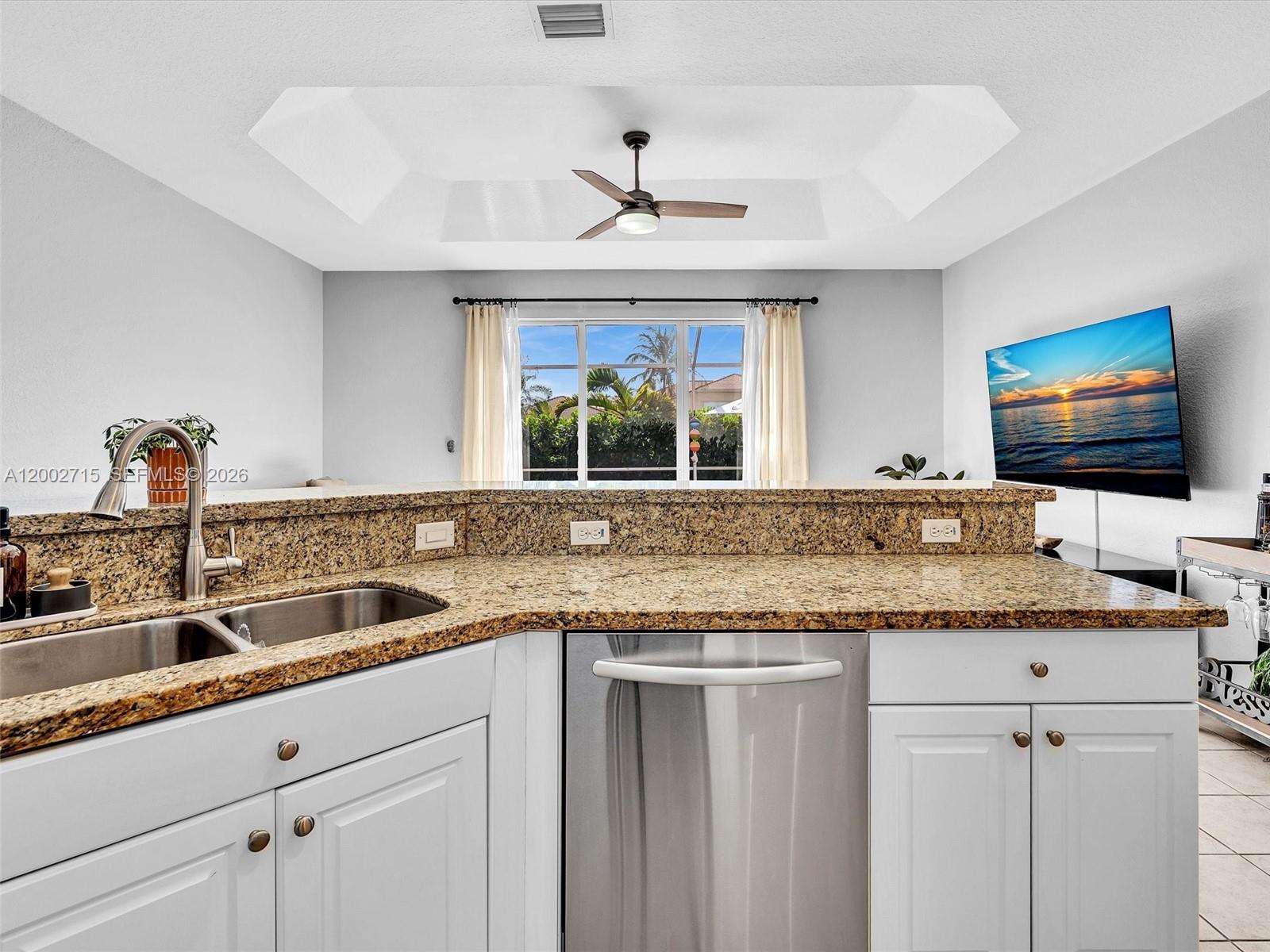 2117 Northeast 40th Road Homestead, FL 33033 - Photo 11 of 46 Gallery Image 11