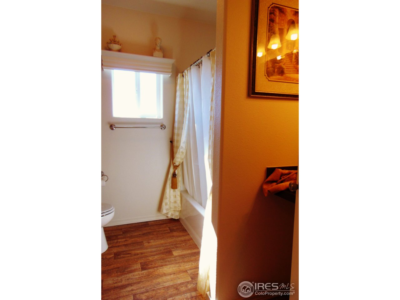 13 East Ranch Road Wiggins, CO 80654 - Photo 12 of 14 2nd Bath