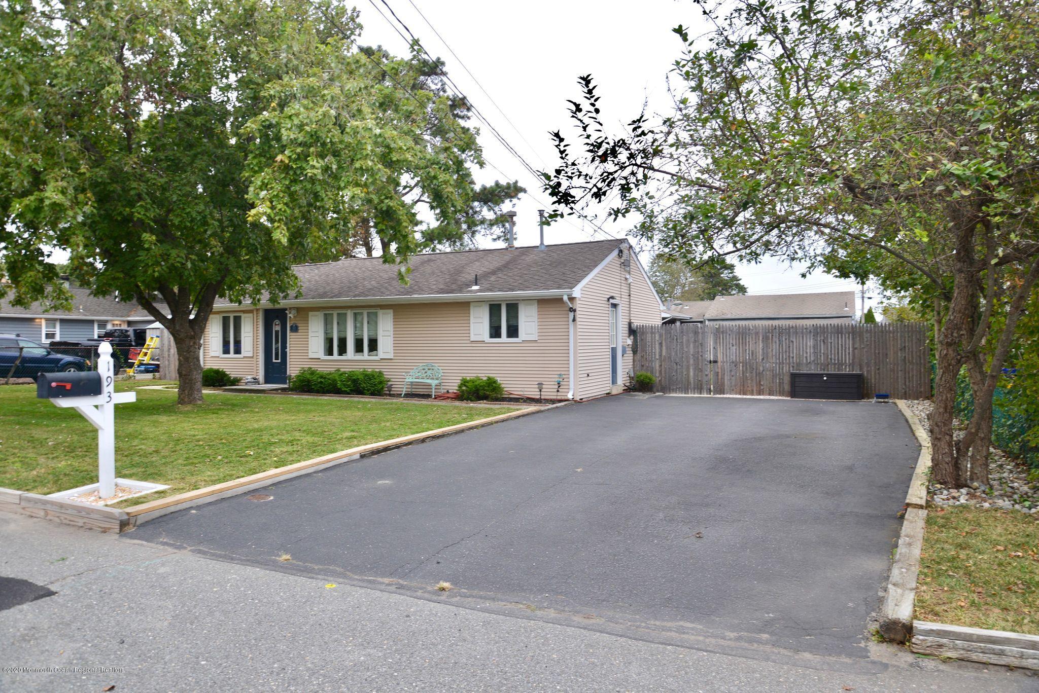 193 Club House Road Brick, NJ 08723 - Photo 3 of 23 193 Clubhouse 16