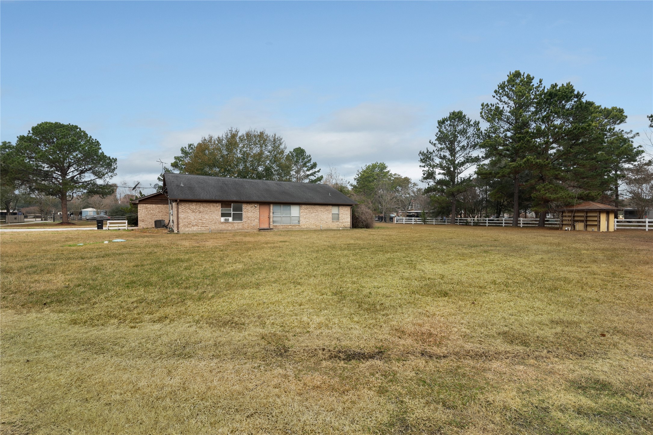 18914 Hamish Road Tomball, TX 77377 - Photo 36 of 39 a front view of a house with a yard