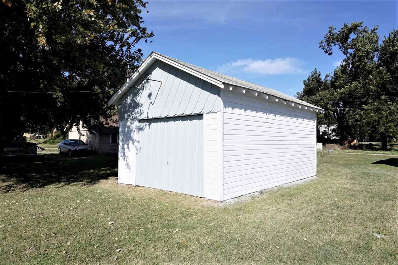 515 Grove Street Perry, OK 73077 - Photo 16 of 19 Gallery Image 16