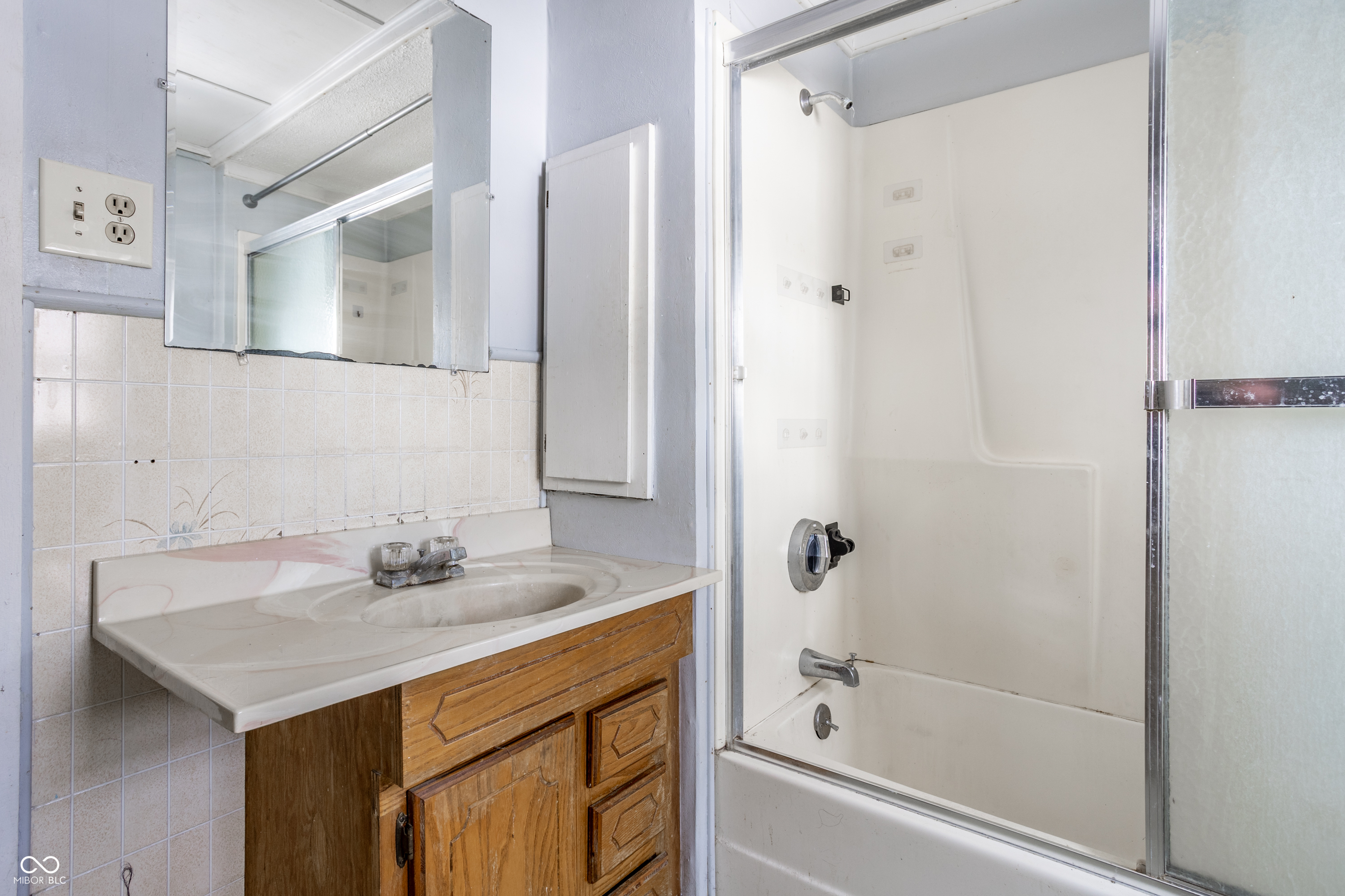 1039 High Street Indianapolis, IN 46225 - Photo 16 of 24