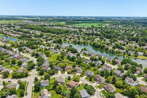 $379,900 | 12552 Geist Cove Drive, Indianapolis, IN 46236