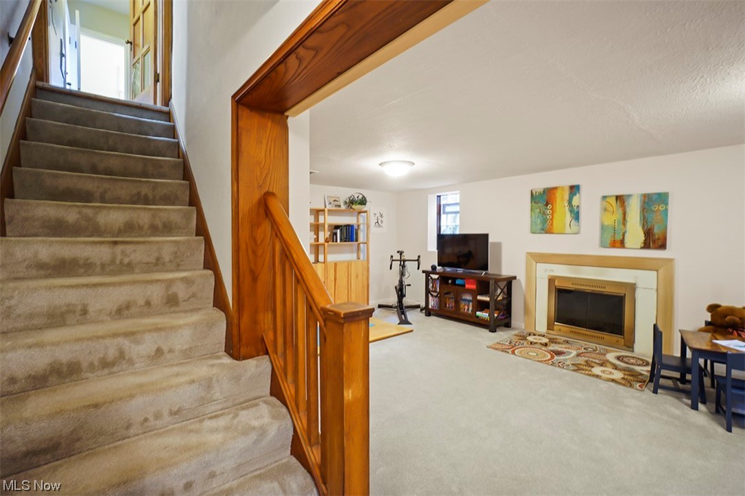 2465 Edgerton Road Cleveland, OH 44118 - Photo 29 of 34 Gallery Image 29