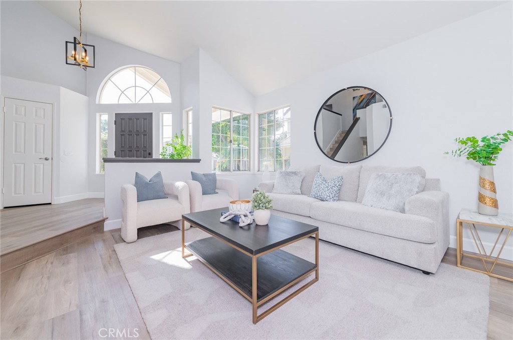 1435 Highpoint Street Upland, CA 91784 - Photo 5 of 34