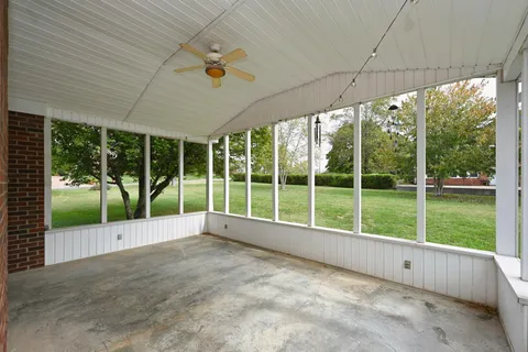 $769,900 | 126 Crosspointe Lane, Hendersonville, TN 37075