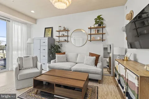 $305,000 | 4016 Georgia Avenue Northwest, Unit 4, Washington, DC 20011