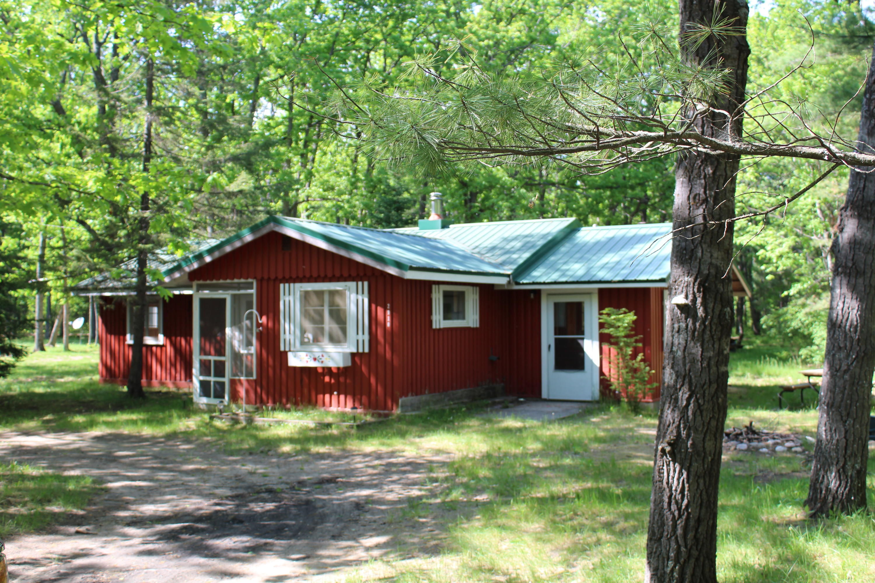 2910 Cobb Road Lewiston, MI 49756 - Photo 2 of 12 Gallery Image 2