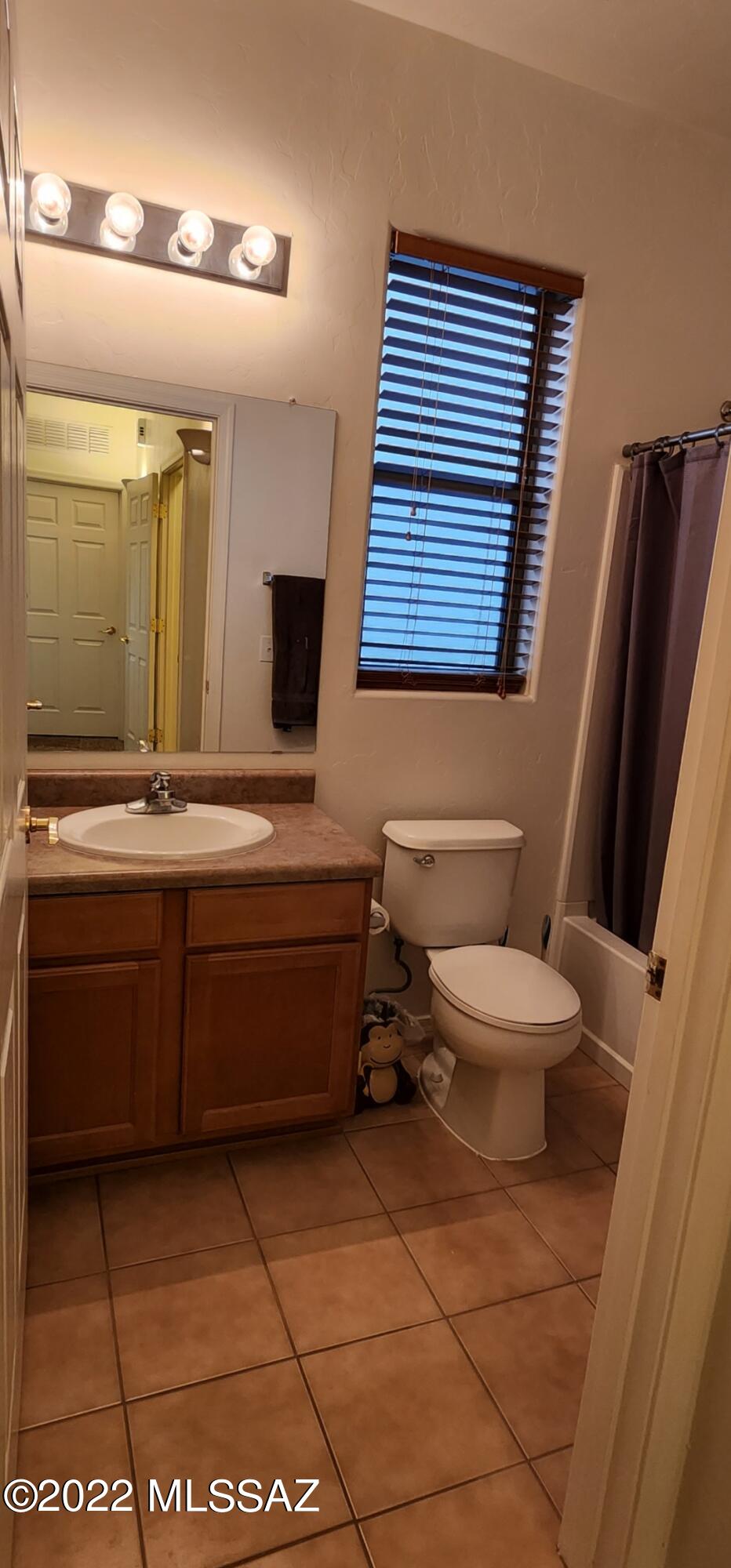 7635 East Fair Meadows Loop Tucson, AZ 85756 - Photo 15 of 17