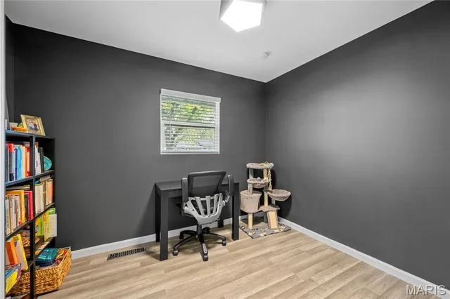 $275,000 | 11345 Revere Lane, St. Louis, MO 63128