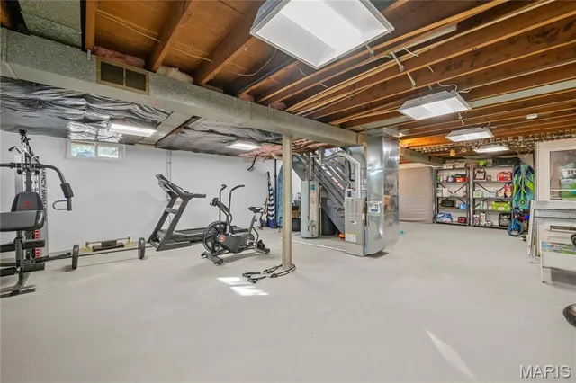 $275,000 | 11345 Revere Lane, St. Louis, MO 63128