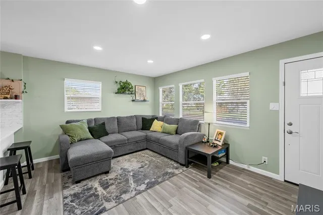 $275,000 | 11345 Revere Lane, St. Louis, MO 63128