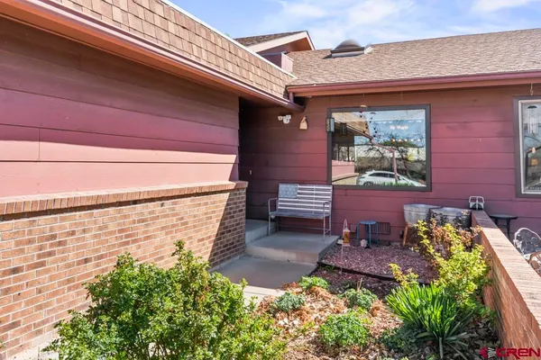 $399,000 | 1043 Margo Court, Unit D, Montrose, CO 81401