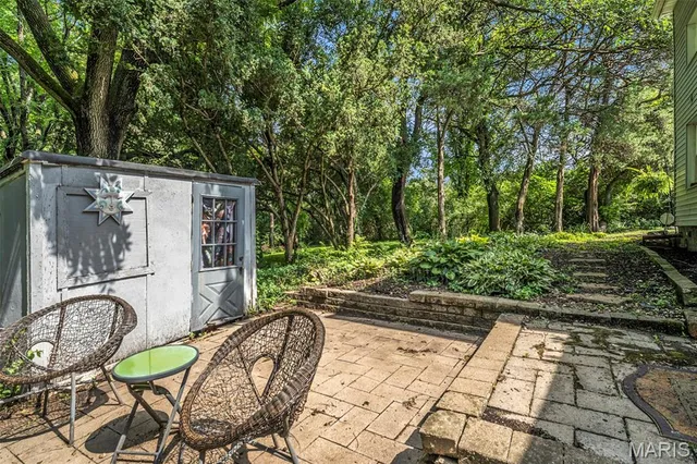 $219,000 | 125 East Frisco Avenue, Webster Groves, MO 63119