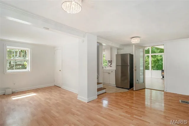 $219,000 | 125 East Frisco Avenue, Webster Groves, MO 63119