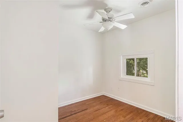 $219,000 | 125 East Frisco Avenue, Webster Groves, MO 63119