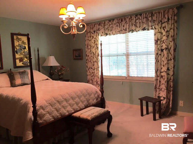 2117 Knollwood Drive Mobile, AL 36609 - Photo 4 of 29