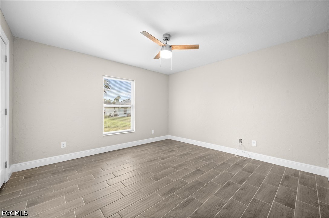 4541-4543 27th Street Southwest Lehigh Acres, FL 33973 - Photo 7 of 38