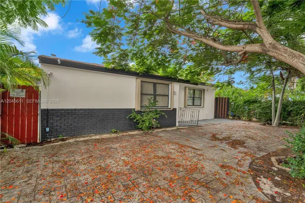 $799,000 | 2827 Adams Street, Hollywood, FL 33020