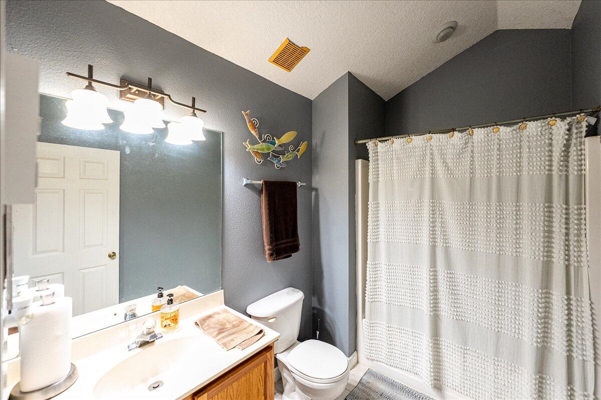 414 Southeast Cork Road Port St. Lucie, FL 34984 - Photo 26 of 38 28-DSC7583