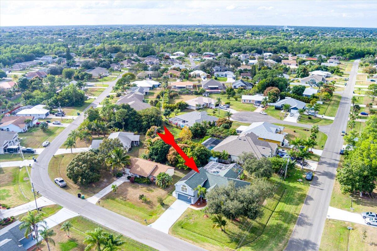 414 Southeast Cork Road Port St. Lucie, FL 34984 - Photo 5 of 38 57-MAX_0006-Edit