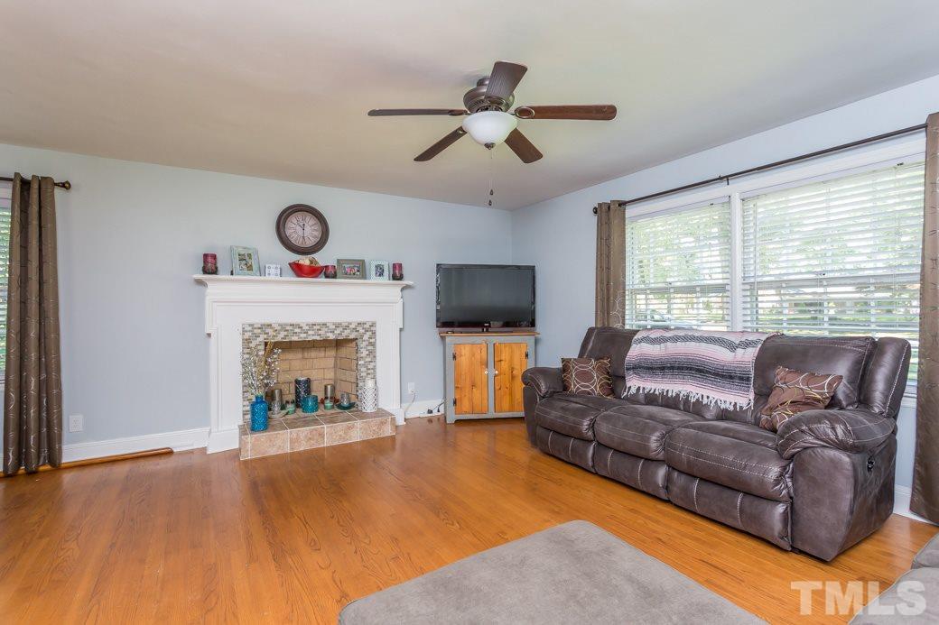 305 Oak Ridge Road Cary, NC 27511 - Photo 4 of 17 Gallery Image 4
