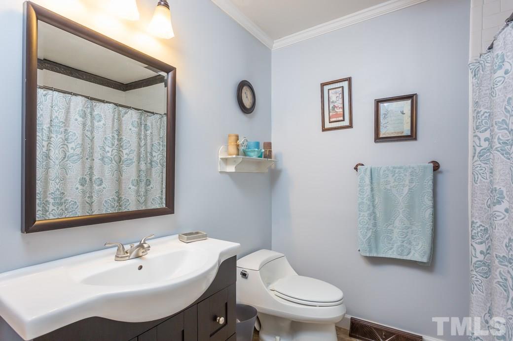 305 Oak Ridge Road Cary, NC 27511 - Photo 9 of 17 Gallery Image 9