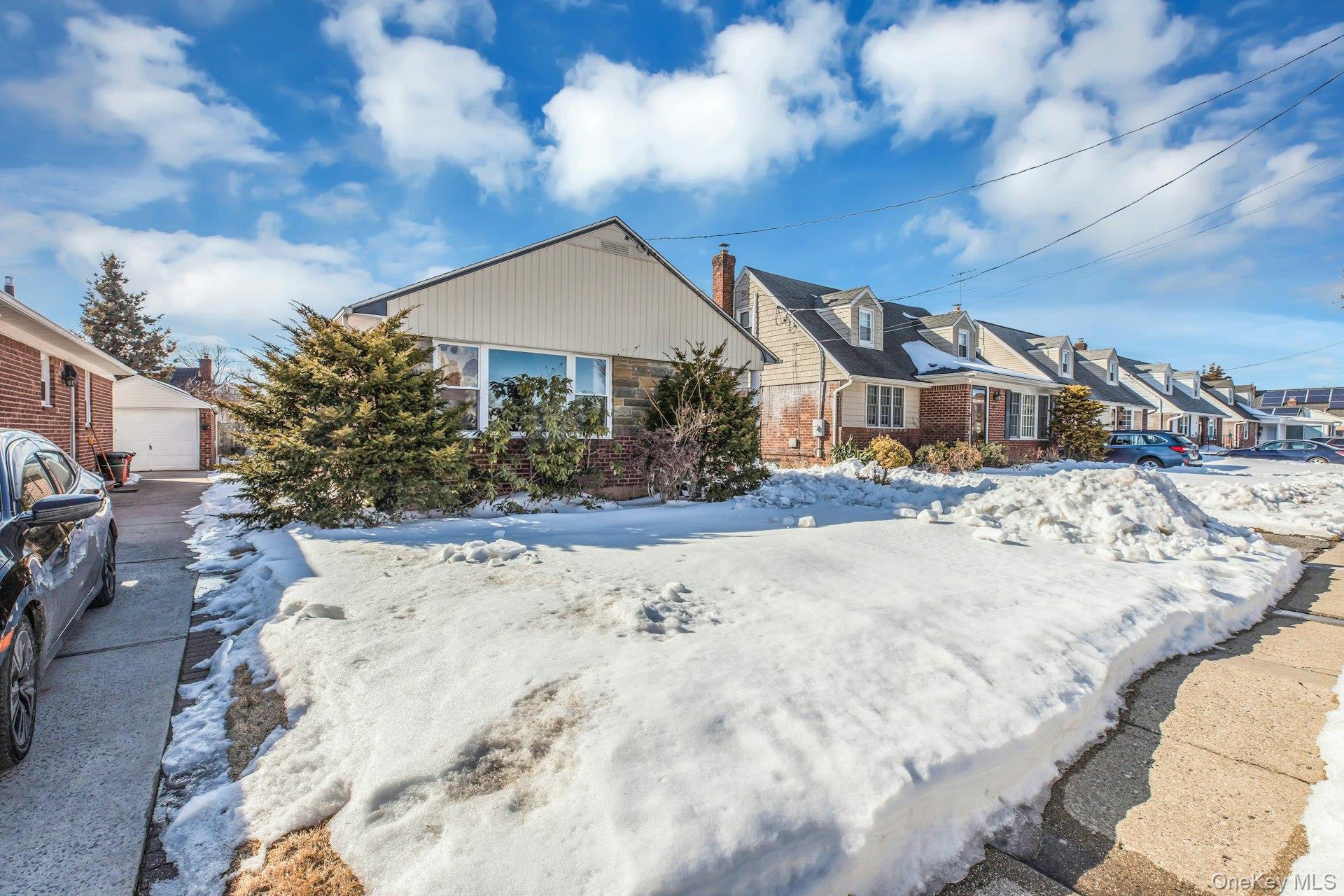 197 Emory Road Mineola, NY 11501 - Photo 1 of 1