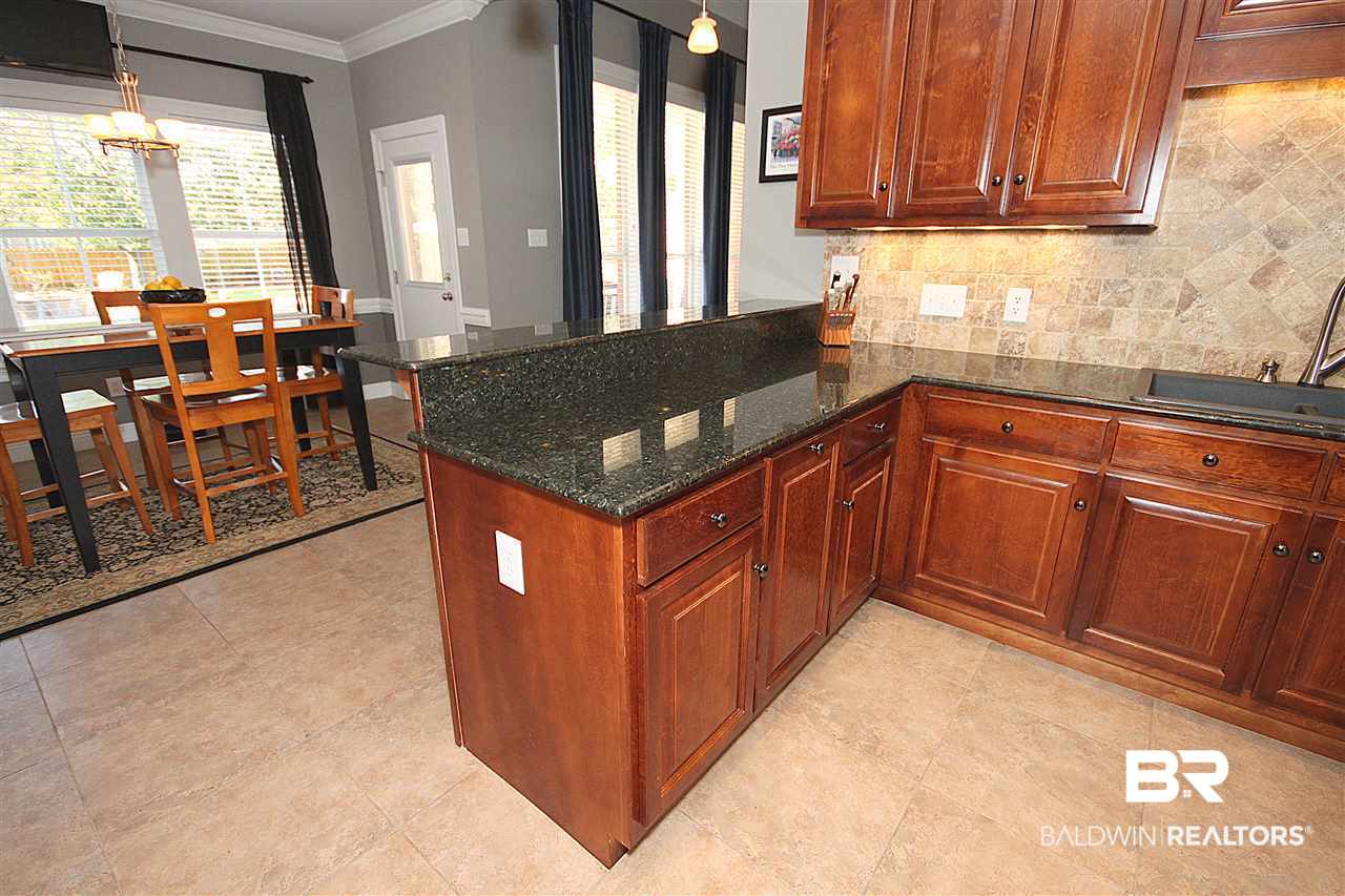24915 Bosbyshell Avenue Daphne, AL 36526 - Photo 25 of 48 Kitchen