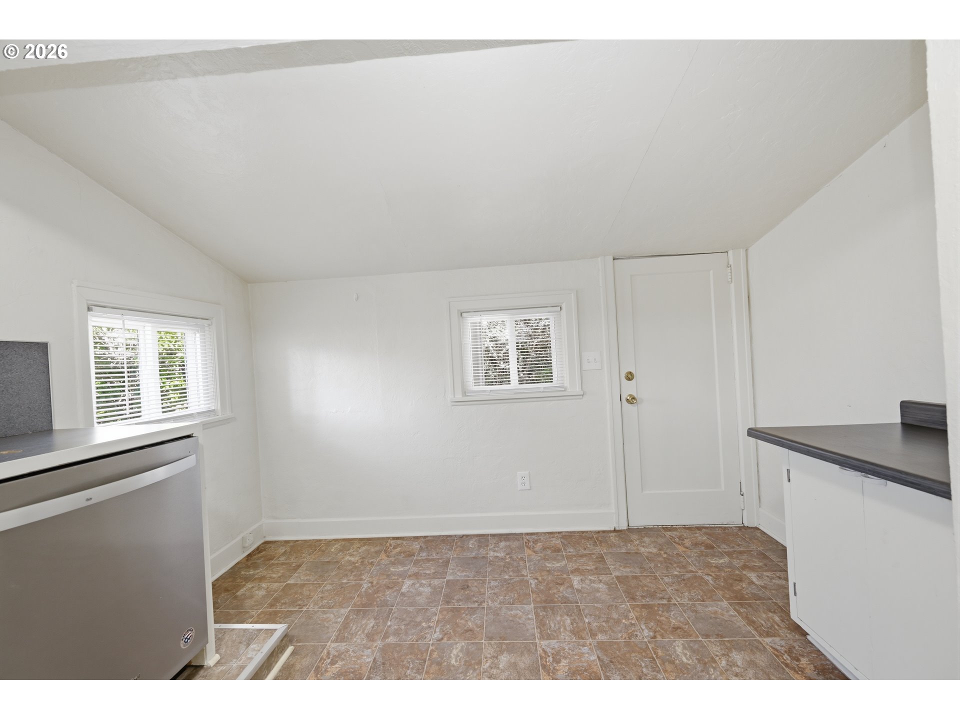 2291 Norkenzie Road Eugene, OR 97401 - Photo 26 of 41