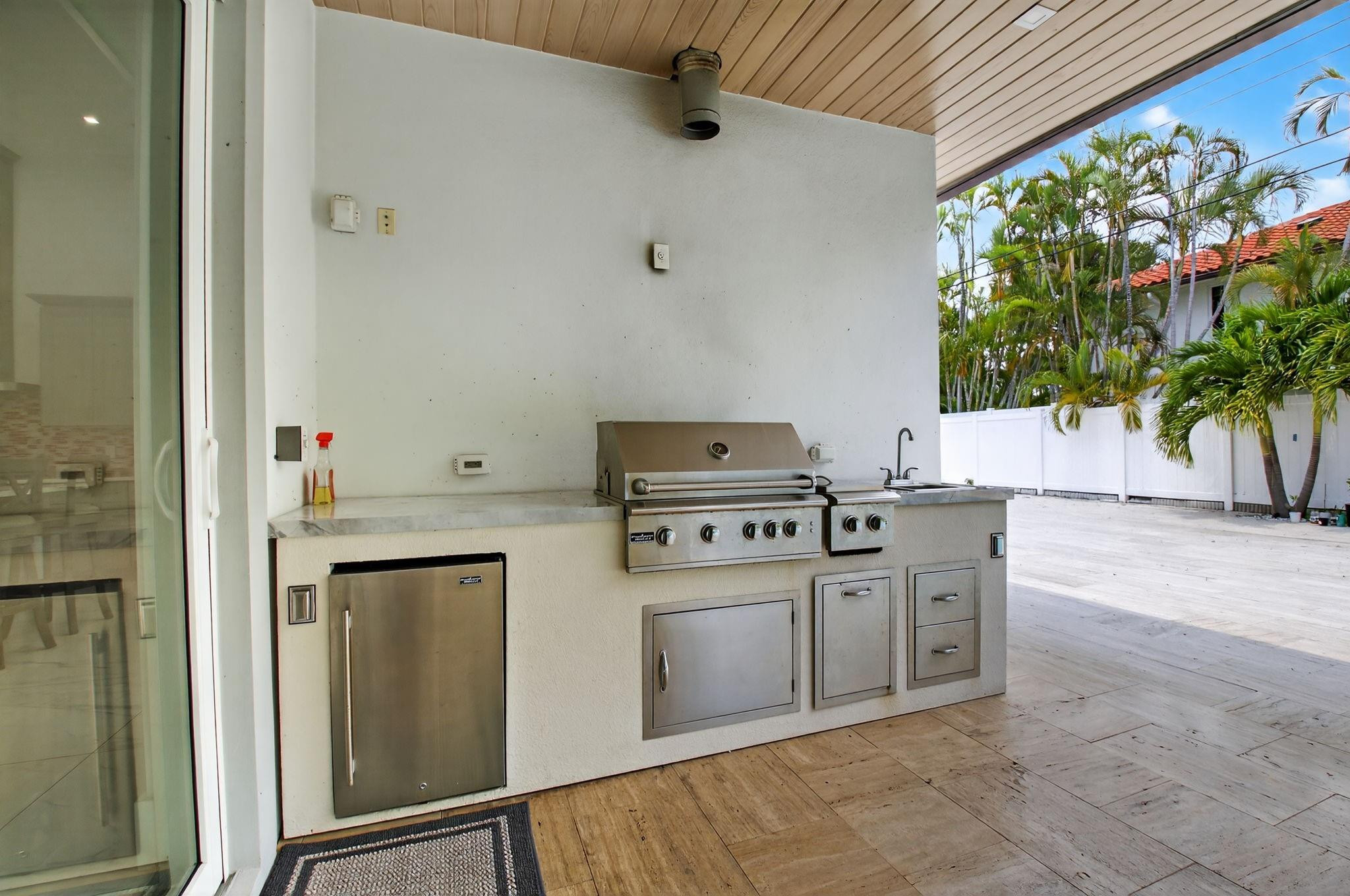 711 Northeast 6th Street Boca Raton, FL 33432 - Photo 13 of 55 Photo 13