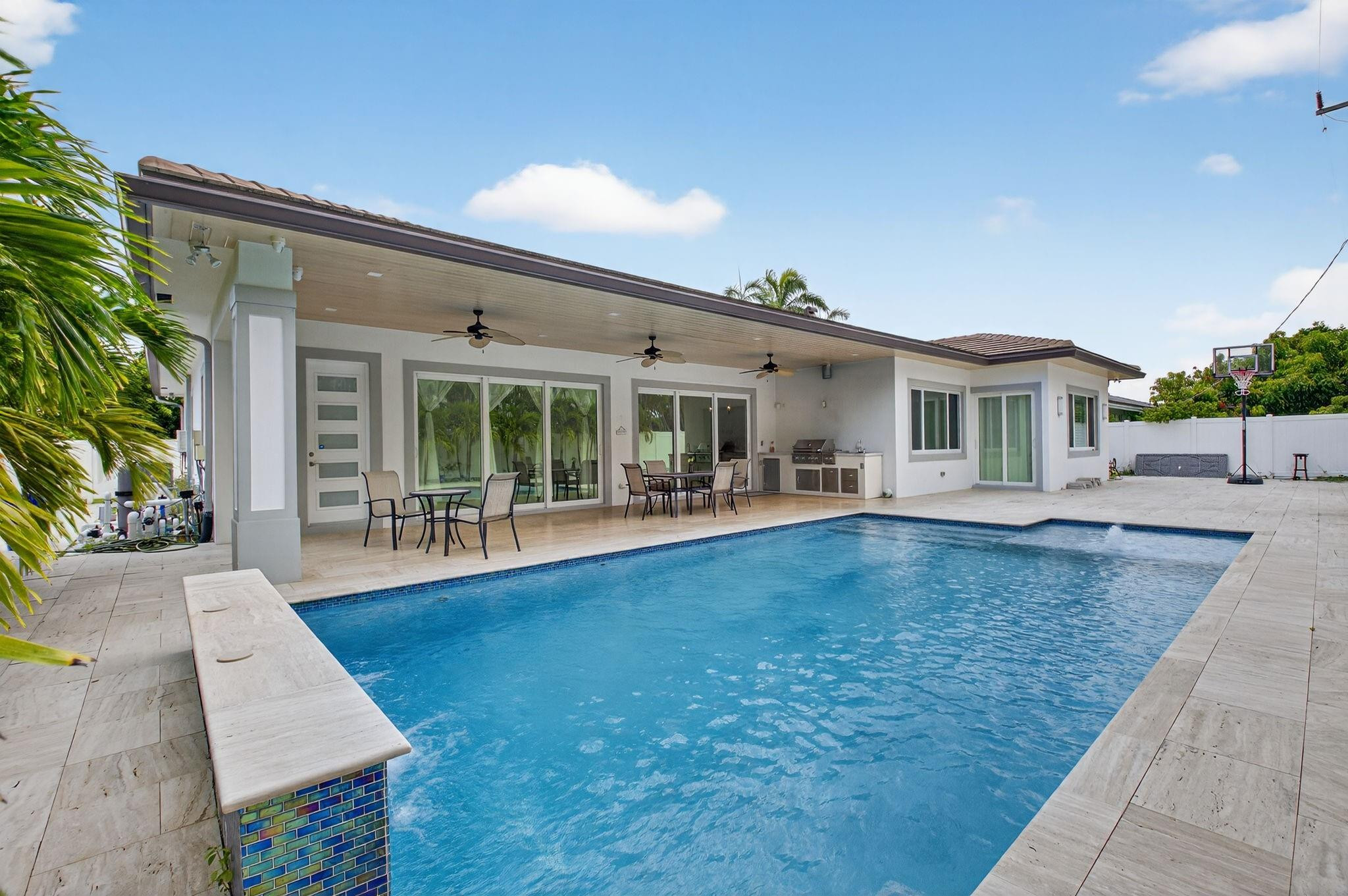 711 Northeast 6th Street Boca Raton, FL 33432 - Photo 3 of 55 Photo 3