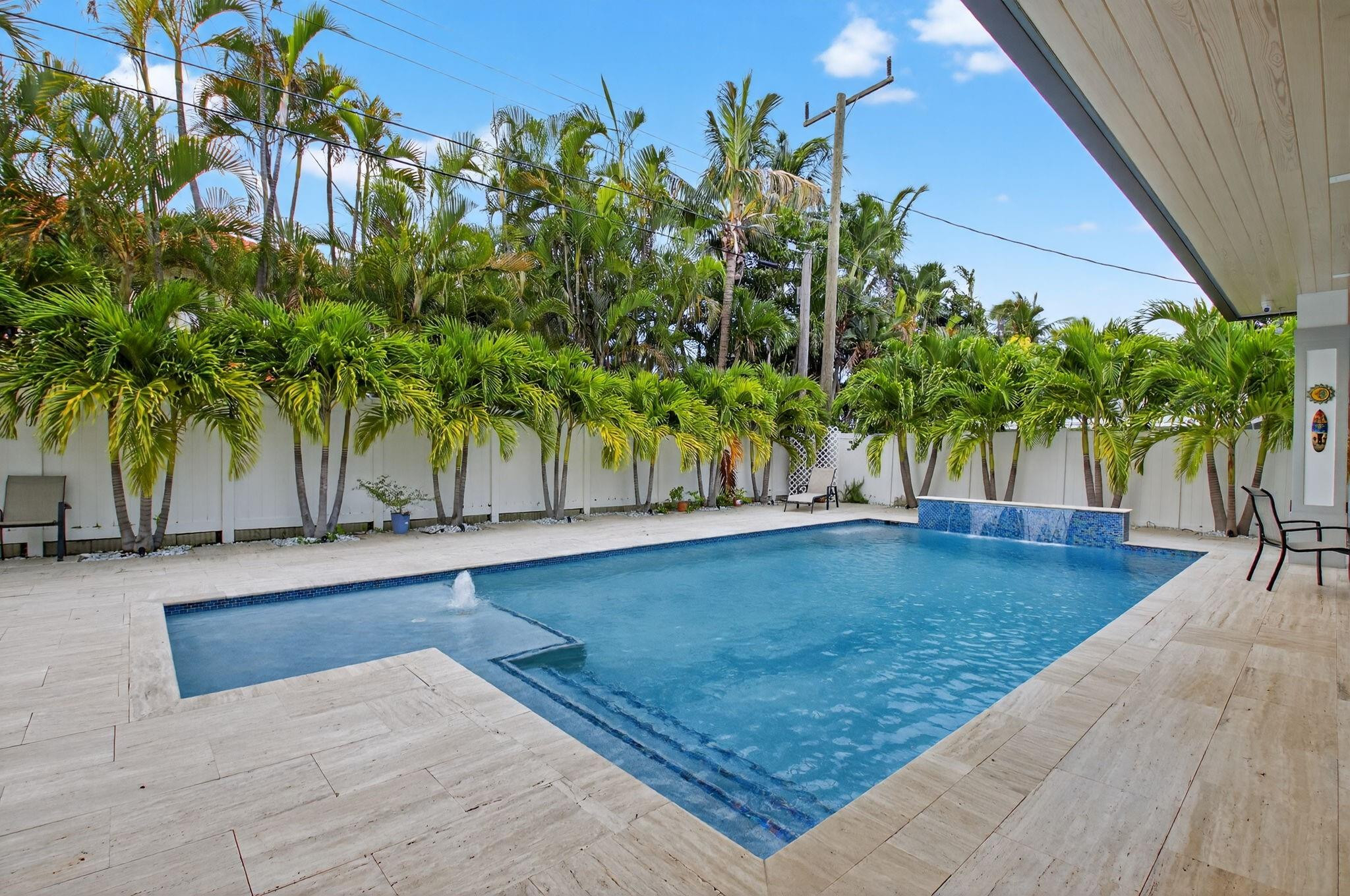 711 Northeast 6th Street Boca Raton, FL 33432 - Photo 5 of 55 Photo 5