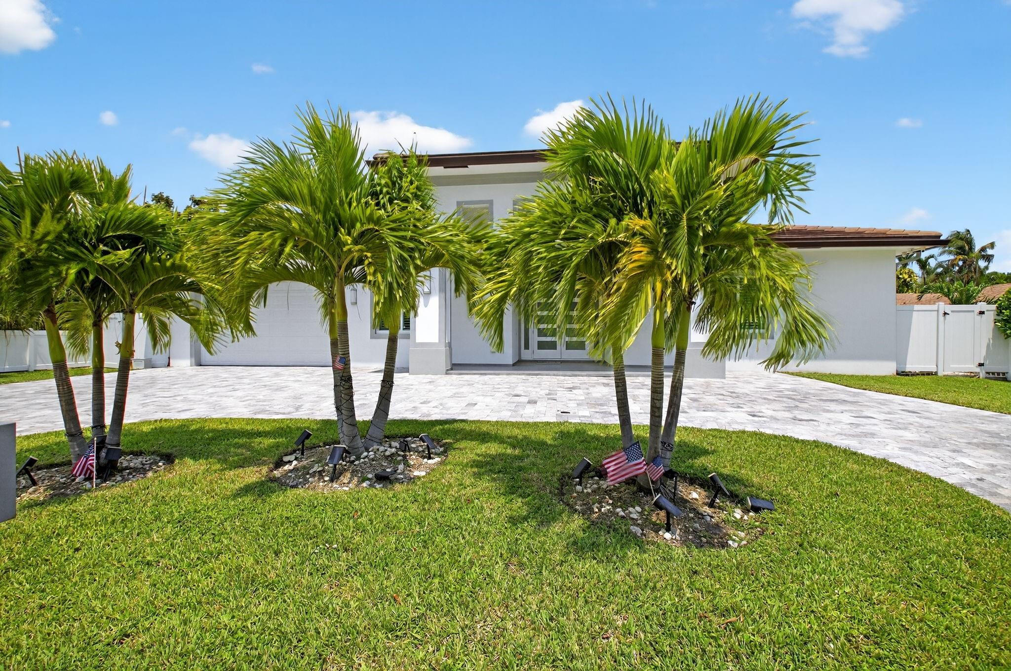 711 Northeast 6th Street Boca Raton, FL 33432 - Photo 8 of 55 Photo 8