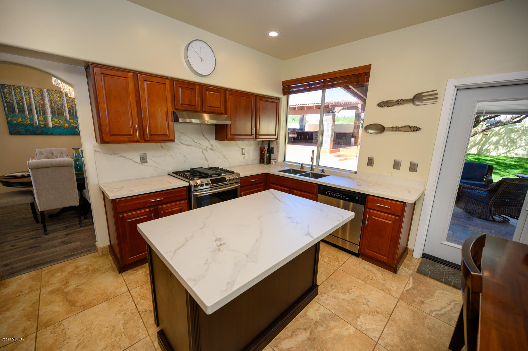 462 Sueno Court Rio Rico, AZ 85648 - Photo 16 of 50 Gallery Image 16