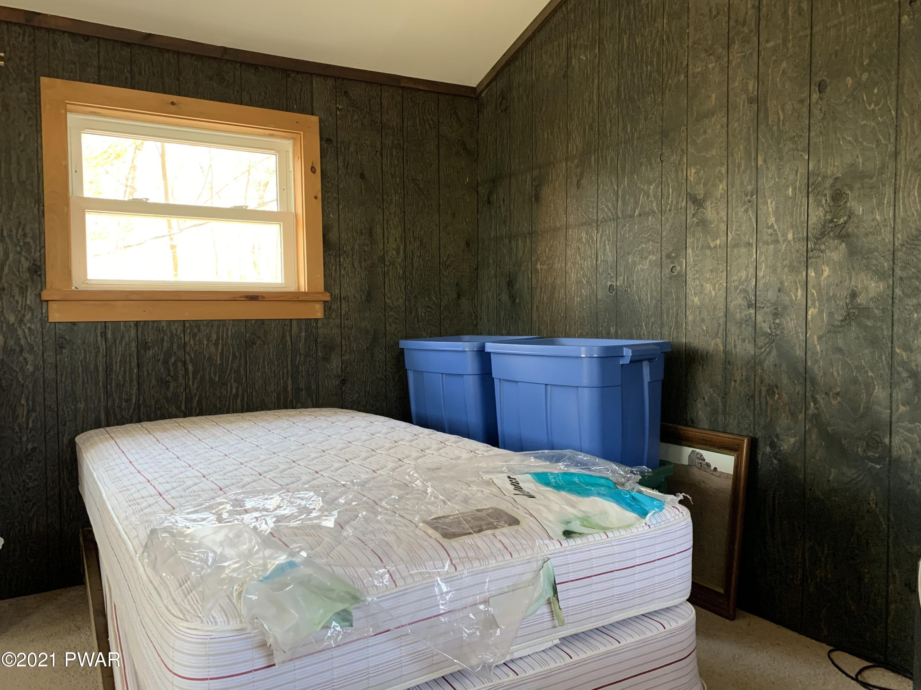 111 Mosier Road Dingmans Ferry, PA 18328 - Photo 15 of 26