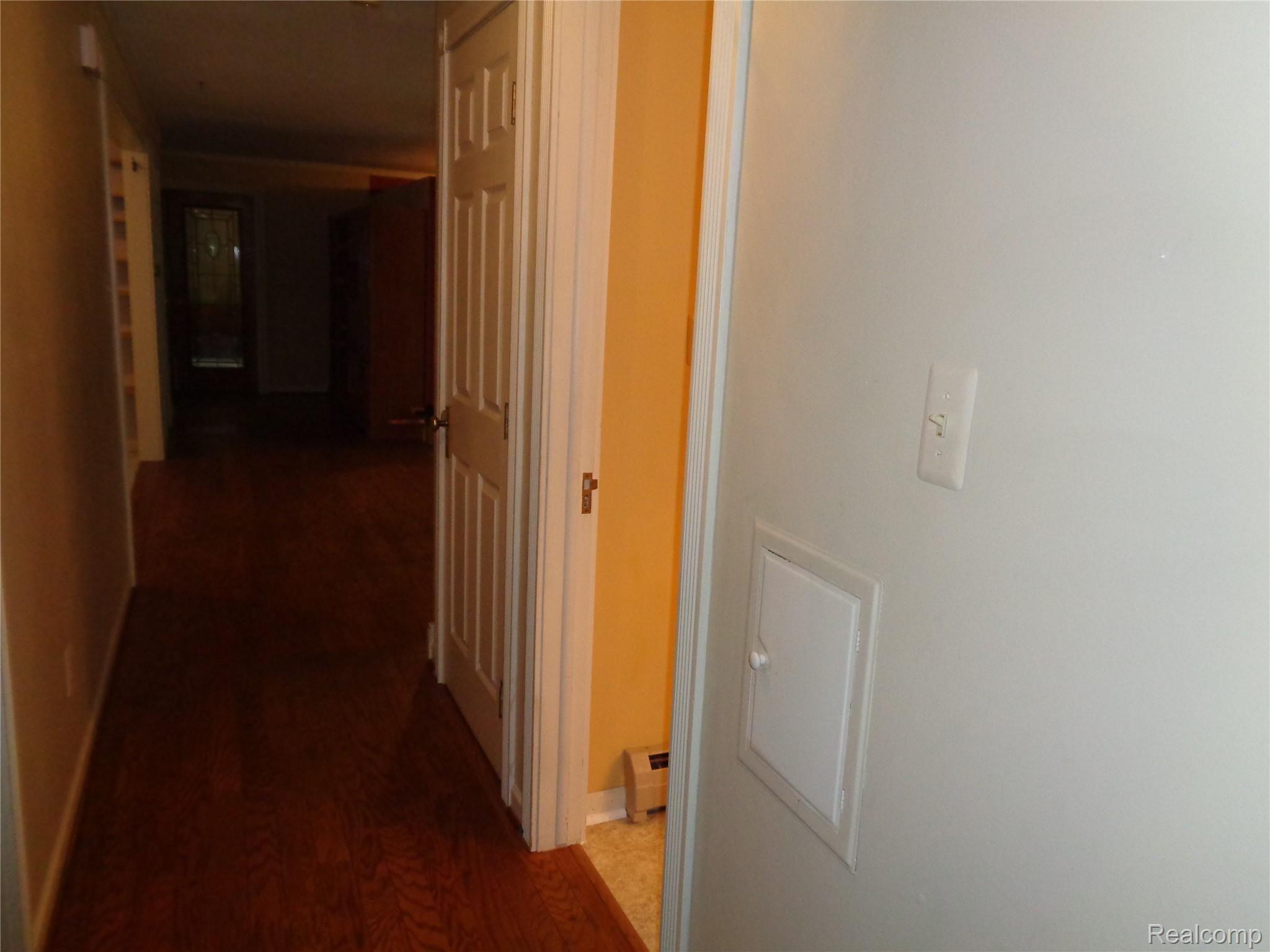3550 Hannan Road Canton, MI 48188 - Photo 32 of 59 DSC01720.JPG